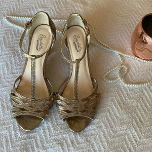 Gold Seychelles Heritage “Everybody Dance” Heels